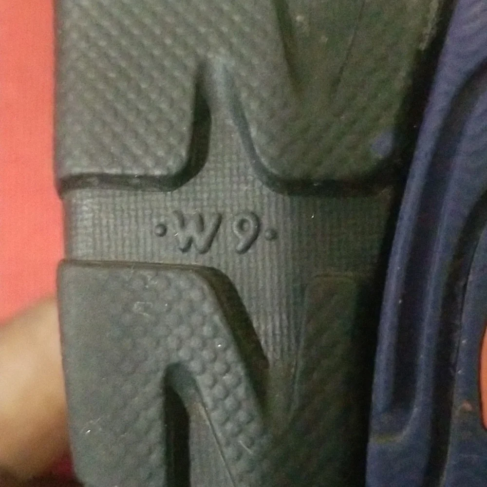 CHACO SANDALS - Picture 9 of 9